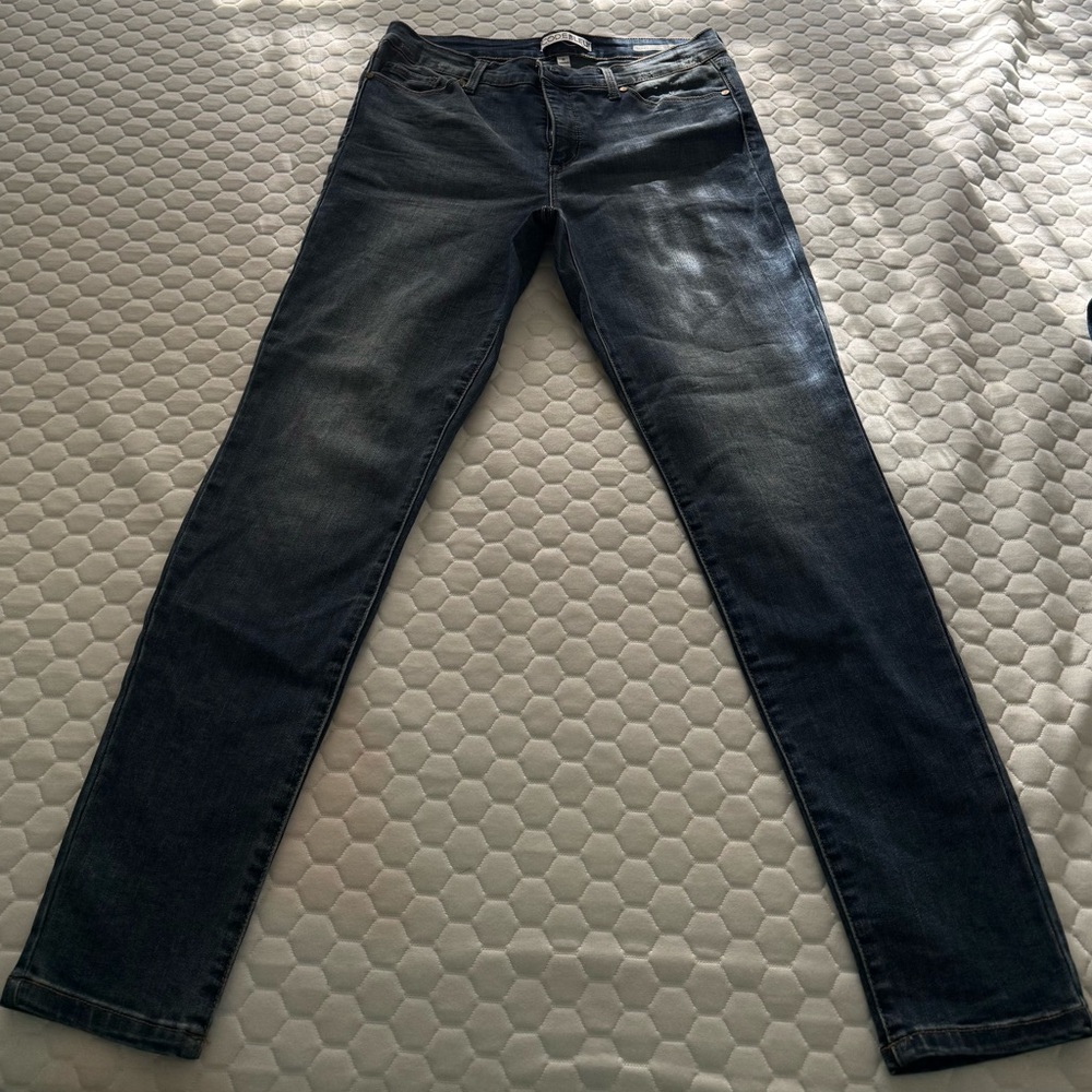 Women’s SOHO Code Bleu Skinny Jeans